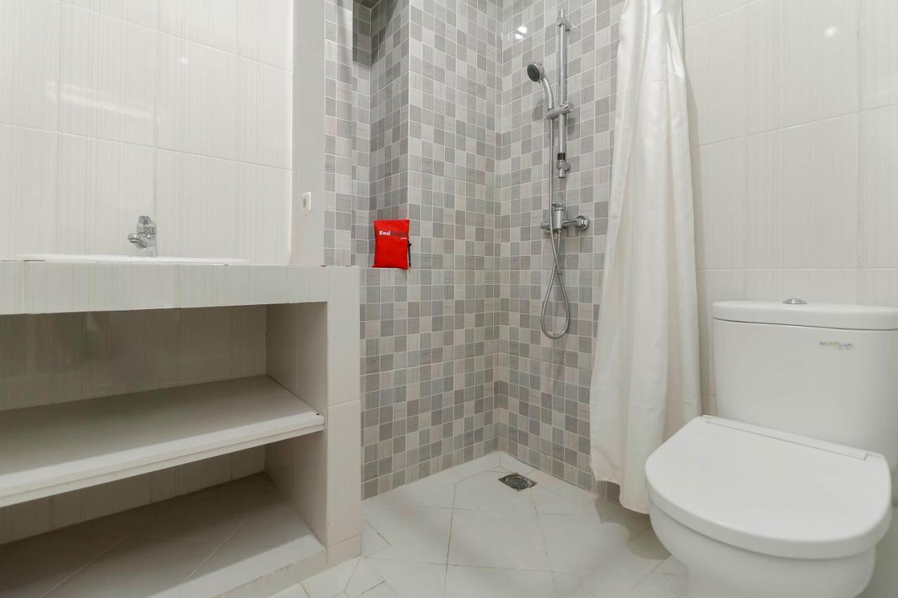 Reddoorz Plus @ Setiabudi Barat Jakarta Kamer foto